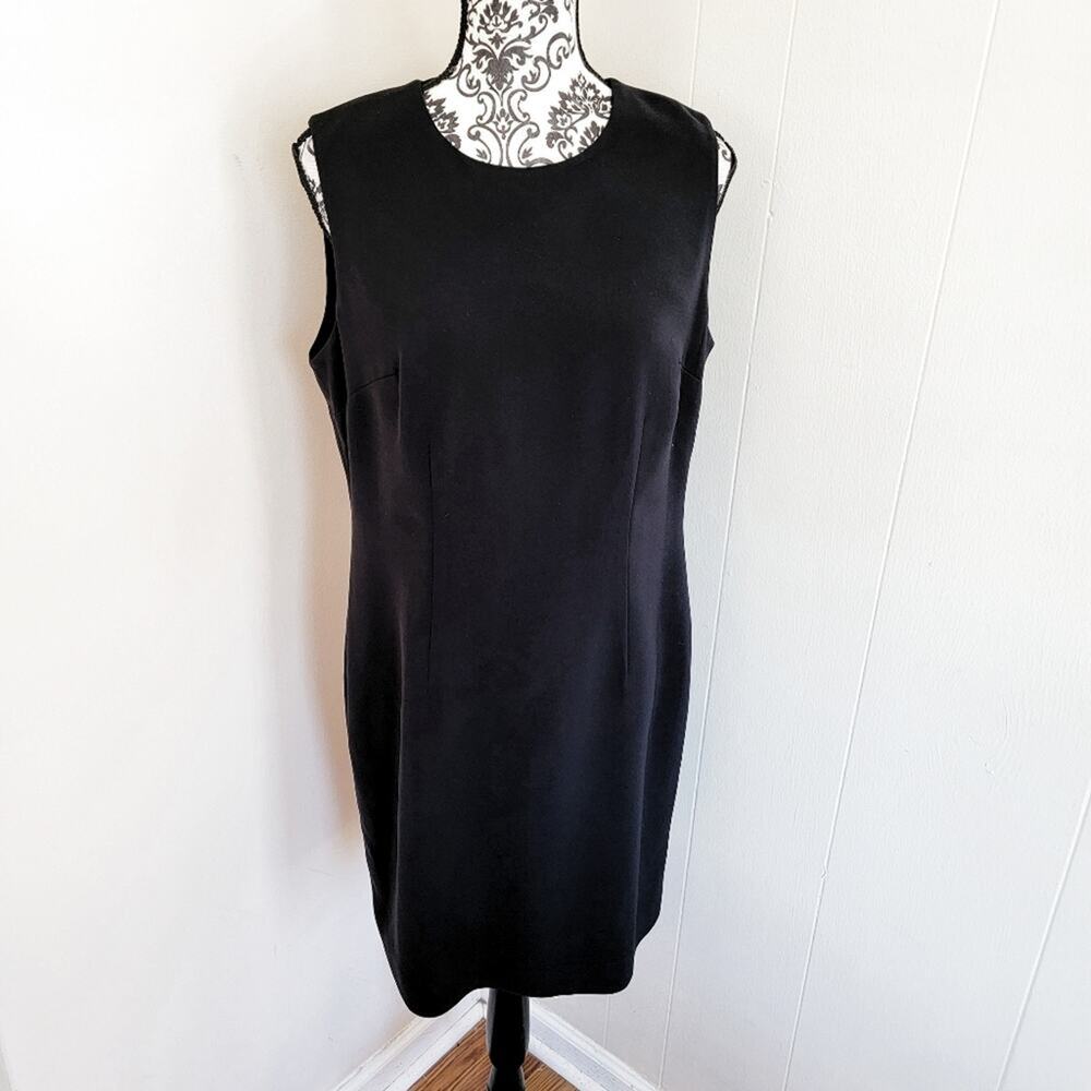 Lord & Taylor Black Sheath Mini‎ Dress